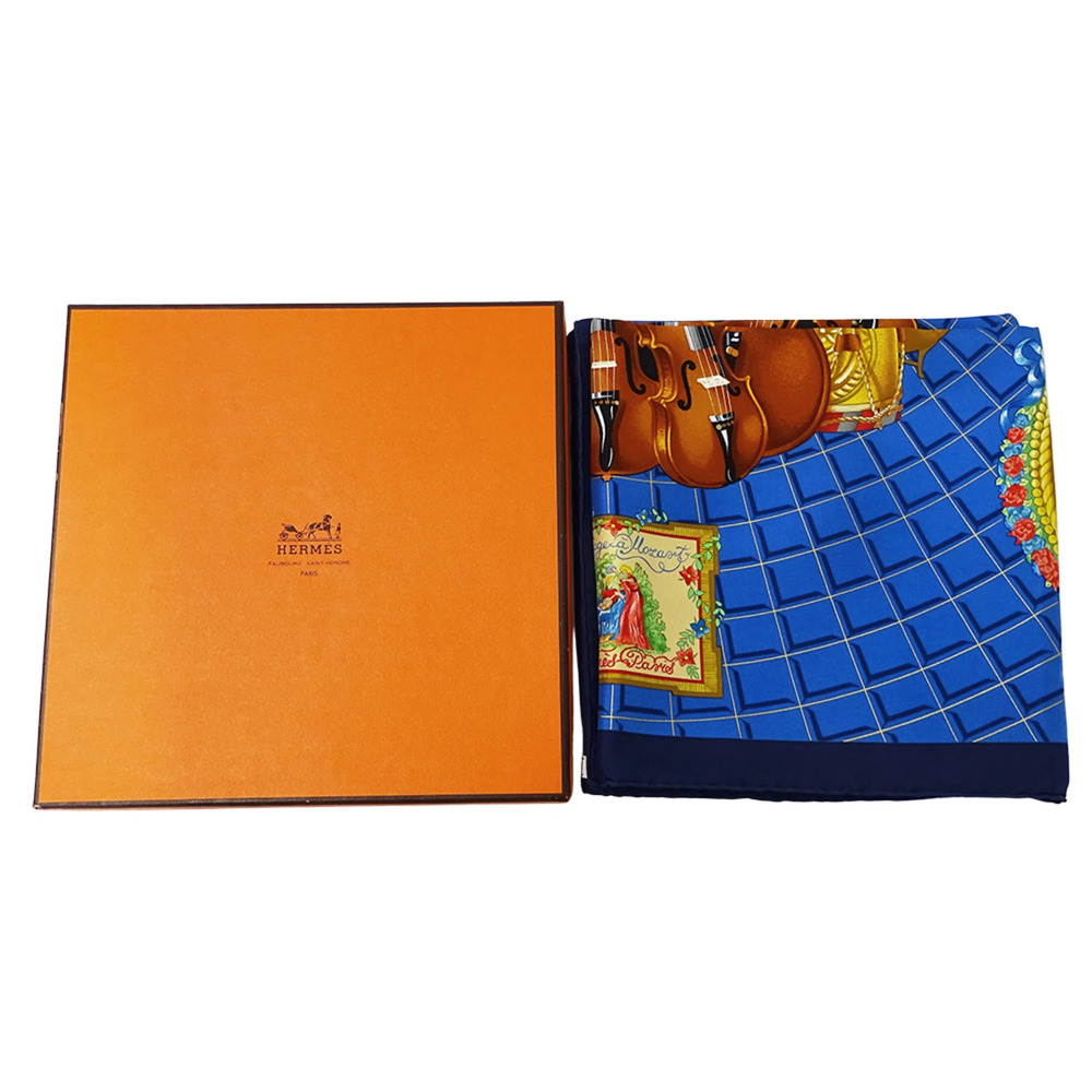 HERMES Blue Silk Scarf - Picture 6 of 7